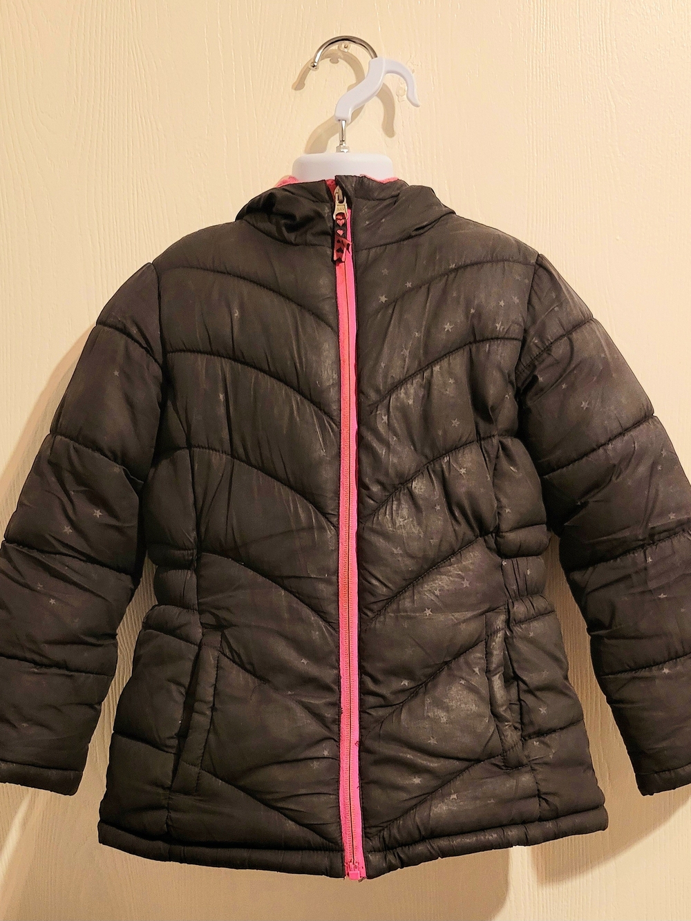 Faded Glory Coat Girls Extra Small 4-5 Black w/Stars Hooded Puffer Pink Fleece